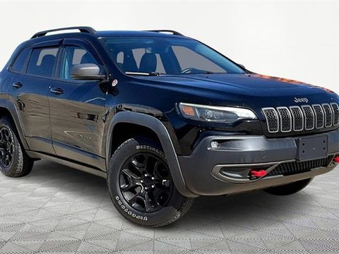 Used 2019 Jeep Cherokee Trailhawk image 11