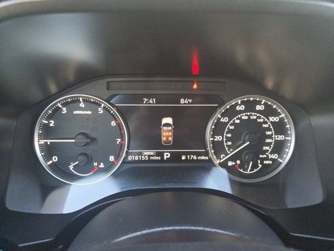Used 2025 Mitsubishi Outlander SE AWD/4WD image 2