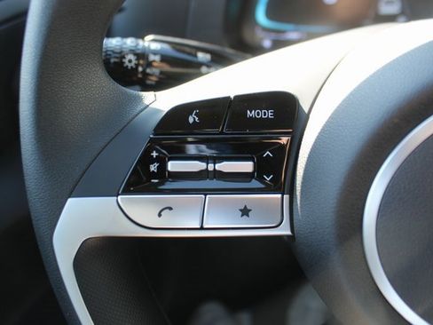 New 2026 Hyundai Elantra SE image 12