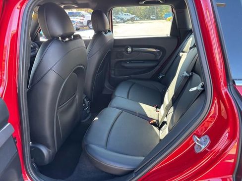 Used 2017 MINI Cooper Clubman S image 5