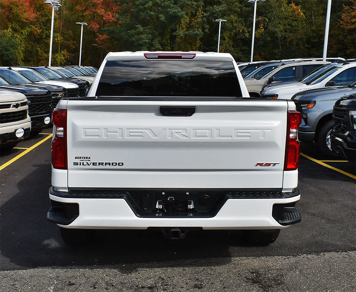Used 2026 Chevrolet Silverado 1500 RST AWD/4WD image 7