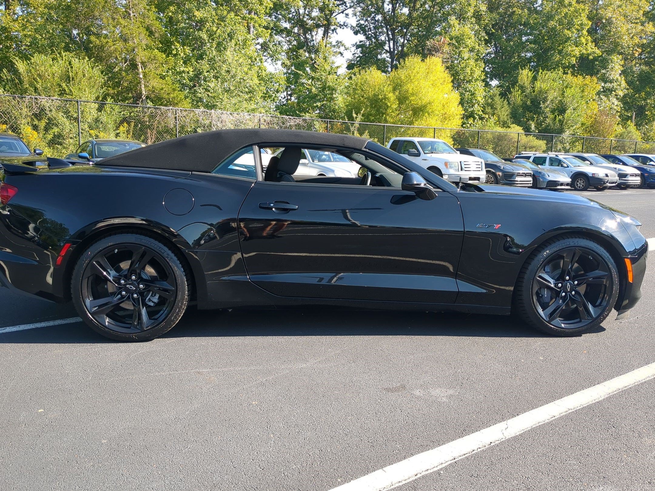 Used 2023 Chevrolet Camaro LT RWD image 11
