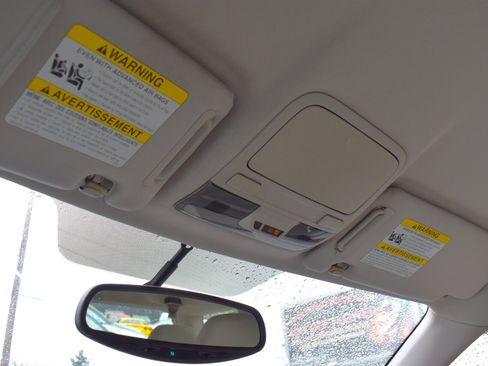 Used 2006 Subaru Outback 2.5i w/ Popular Equipment Group 1B AWD/4WD image 17