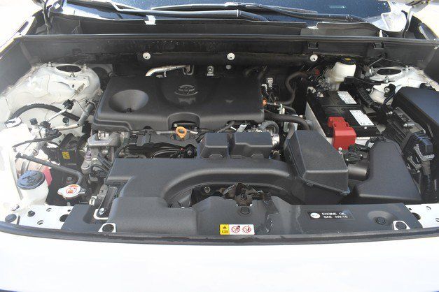 Certified 2024 Toyota RAV4 LE AWD/4WD image 29