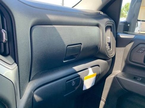 New 2026 GMC Sierra 2500 Pro w/ Convenience Package RWD image 24