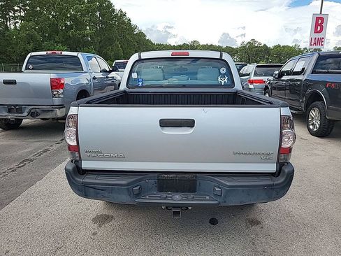 Used 2011 Toyota Tacoma PreRunner RWD image 3