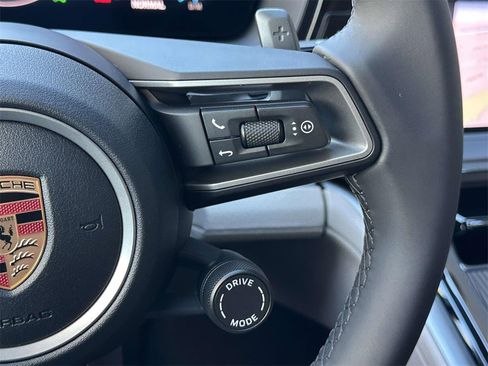 New 2026 Porsche Panamera image 21