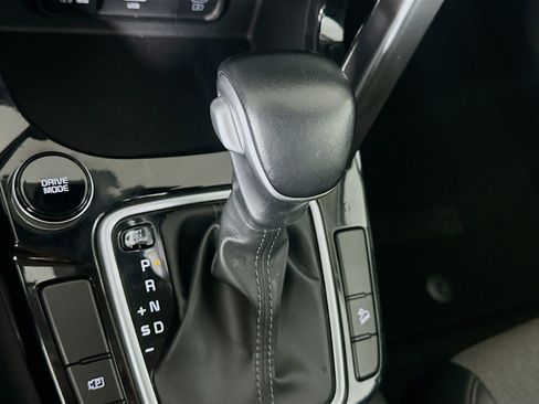 Used 2025 Kia Seltos S image 24