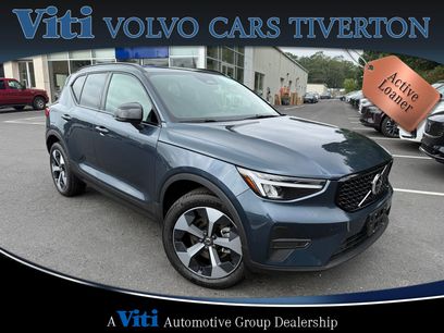 Used 2026 Volvo XC40 B5 Core w/ Protection Package Premier