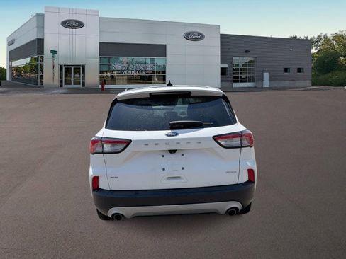 Used 2020 Ford Escape SE AWD/4WD image 10