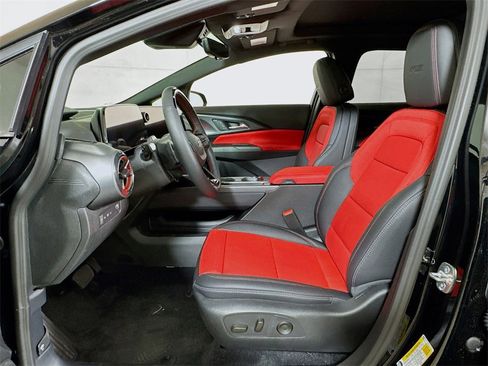 New 2025 Chevrolet Equinox EV RS image 12