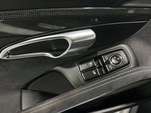 Used 2015 Porsche 911 GT3 RWD image 11
