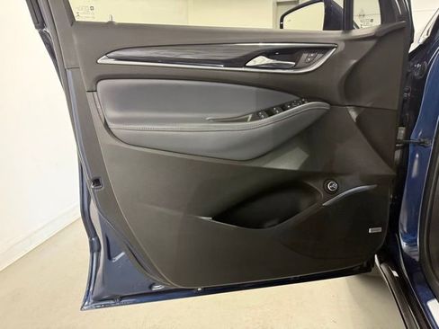 Certified 2022 Buick Enclave Essence w/ Experience Buick Package image 10