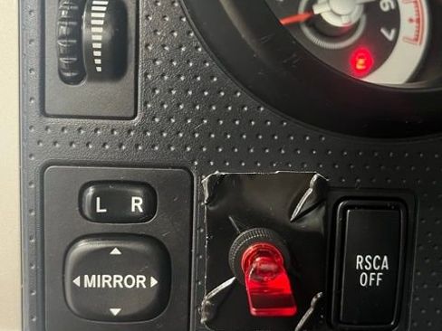 Used 2012 Toyota FJ Cruiser 4WD image 12