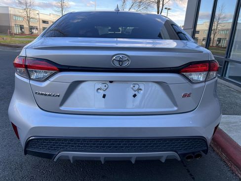 Used 2020 Toyota Corolla SE image 5