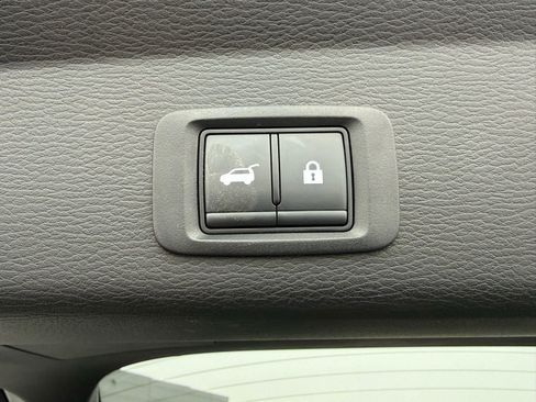 Used 2023 Mitsubishi Outlander SEL image 41