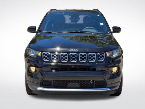 Used 2025 Jeep Compass Limited AWD/4WD image 15