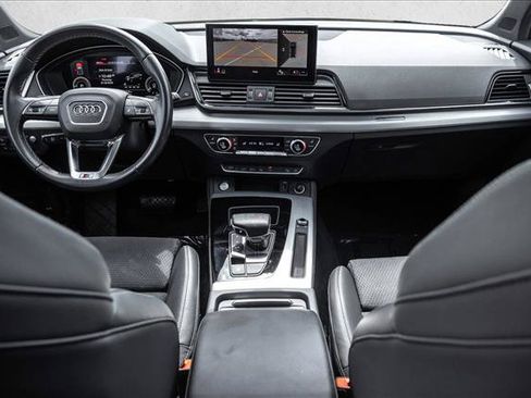 Certified 2023 Audi Q5 e Prestige w/ Prestige Package AWD/4WD image 21