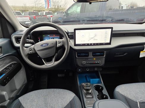 New 2026 Ford Maverick XLT image 10