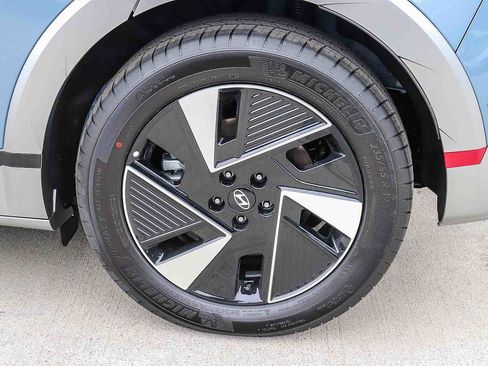 New 2026 Hyundai Ioniq 5 Limited image 11