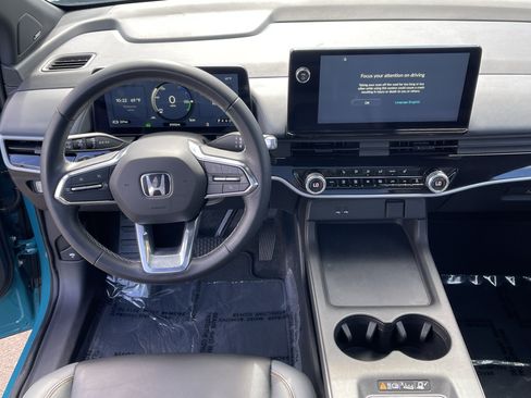 Used 2024 Honda Prologue Touring image 12