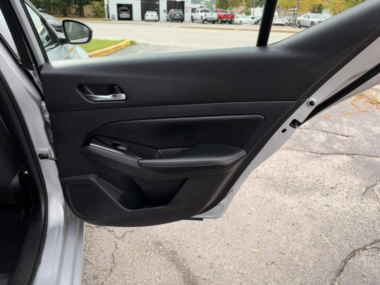 Used 2021 Nissan Altima 2.5 SV AWD/4WD image 16