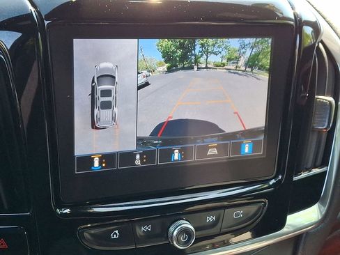 Certified 2023 Chevrolet Traverse LT FWD image 15