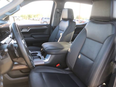 Used 2024 Chevrolet Silverado 1500 RST w/ Convenience Package II AWD/4WD image 14