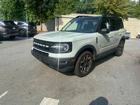 Used 2023 Ford Bronco Sport Outer Banks AWD/4WD image 3