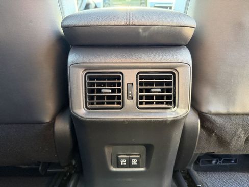 Used 2019 Toyota RAV4 XSE image 23