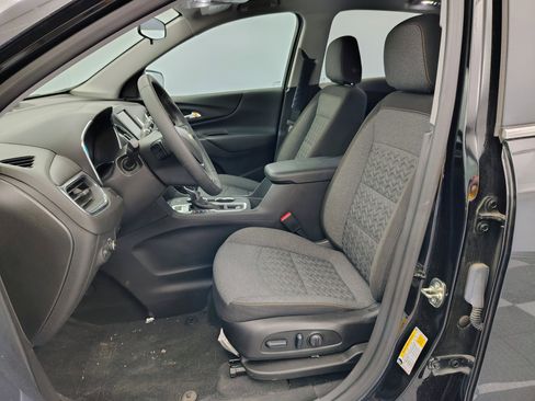 Used 2024 Chevrolet Equinox LT w/ LPO, Floor Liner Package AWD/4WD image 11