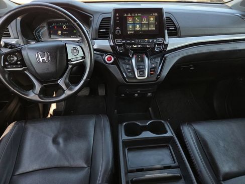 Used 2022 Honda Odyssey Touring image 9