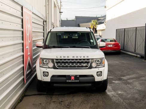 Used 2016 Land Rover LR4 HSE Silver Edition AWD/4WD image 40