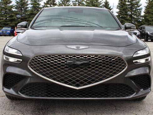 Used 2025 Genesis G70 2.5T RWD image 5