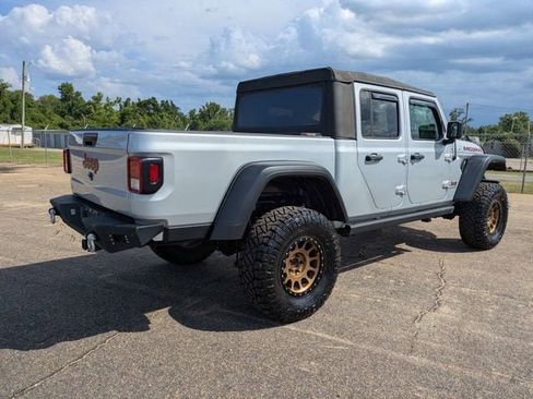 Used 2022 Jeep Gladiator Mojave w/ Trailer Tow Package AWD/4WD image 4