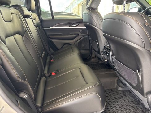 New 2026 Jeep Grand Cherokee Limited AWD/4WD image 19