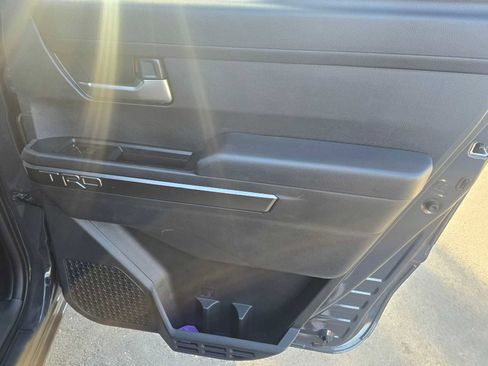 Used 2024 Toyota Tacoma TRD Off-Road image 9
