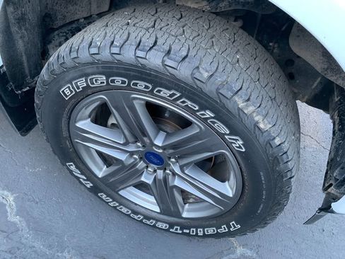 Used 2020 Ford F150 XLT w/ Equipment Group 302A Luxury AWD/4WD image 10
