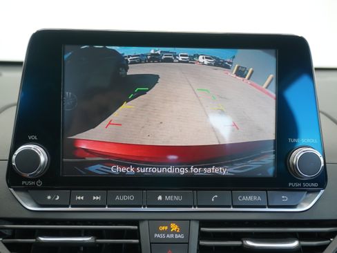 Used 2020 Nissan Altima 2.5 SR image 17