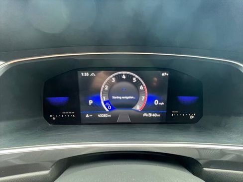 Certified 2022 Volkswagen Tiguan SE R-Line AWD/4WD image 14
