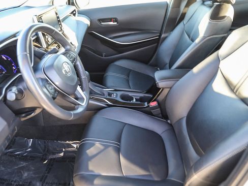 Certified 2020 Toyota Corolla XLE image 18