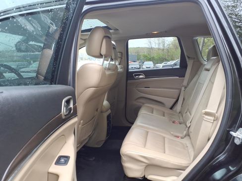 Used 2014 Jeep Grand Cherokee Limited AWD/4WD image 11