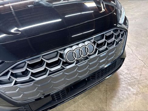 Used 2025 Audi A5 2.0T Premium Plus w/ Premium Plus AWD/4WD image 31