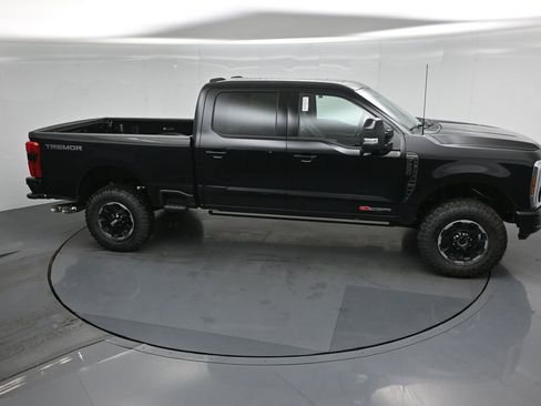 New 2026 Ford F250 Platinum w/ Tremor Off-Road Package AWD/4WD image 55