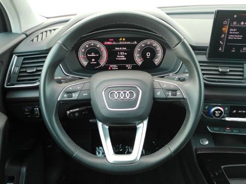 Used 2025 Audi Q5 2.0T Premium image 32