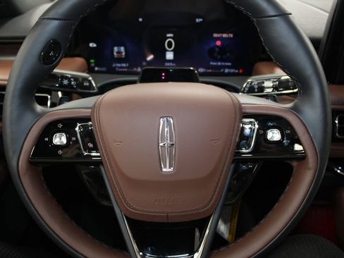 New 2026 Lincoln Aviator Reserve image 37