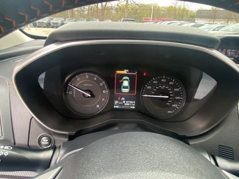 Used 2023 Subaru Crosstrek 2.0i Premium AWD/4WD image 18