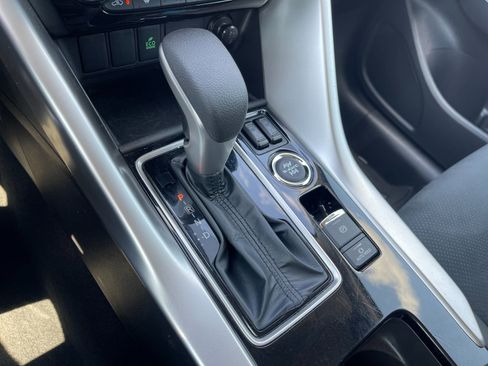 Used 2026 Mitsubishi Eclipse Cross Black Edition image 23