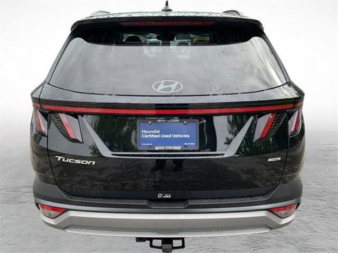 Used 2025 Hyundai Tucson SEL AWD/4WD image 4