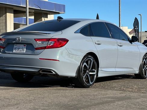 Used 2022 Honda Accord Sport image 4